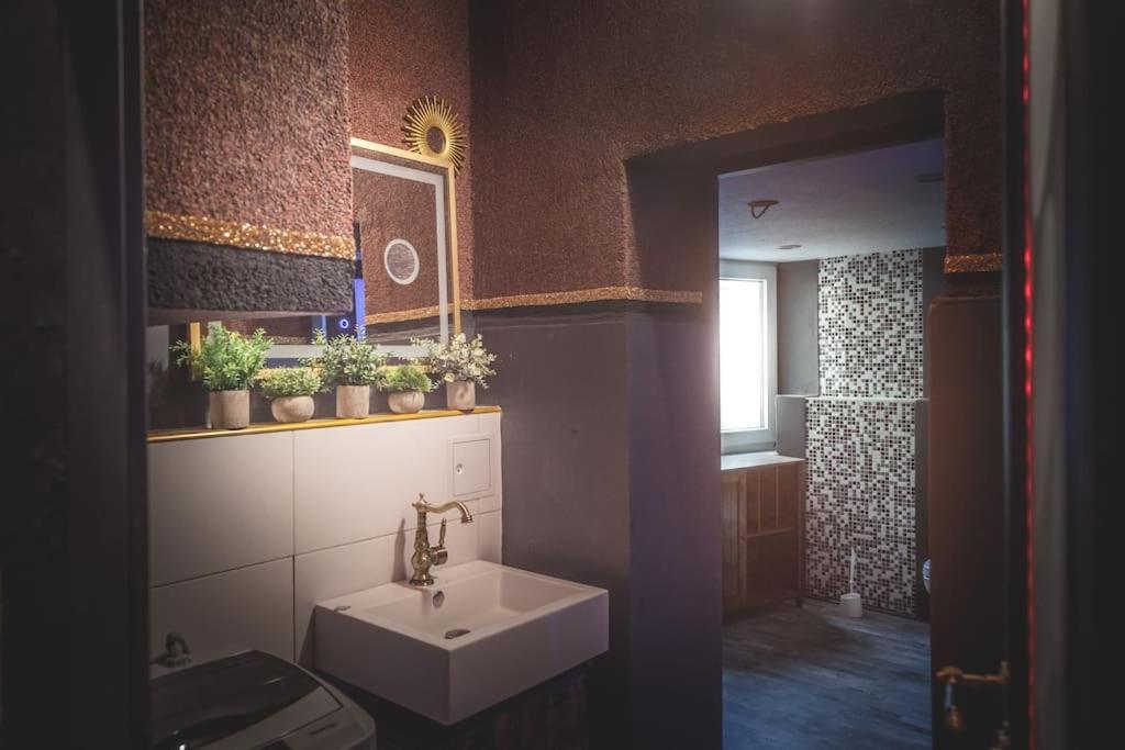 Einzigartige Ferienwohnung Bunt Wie 柏林 外观 照片
